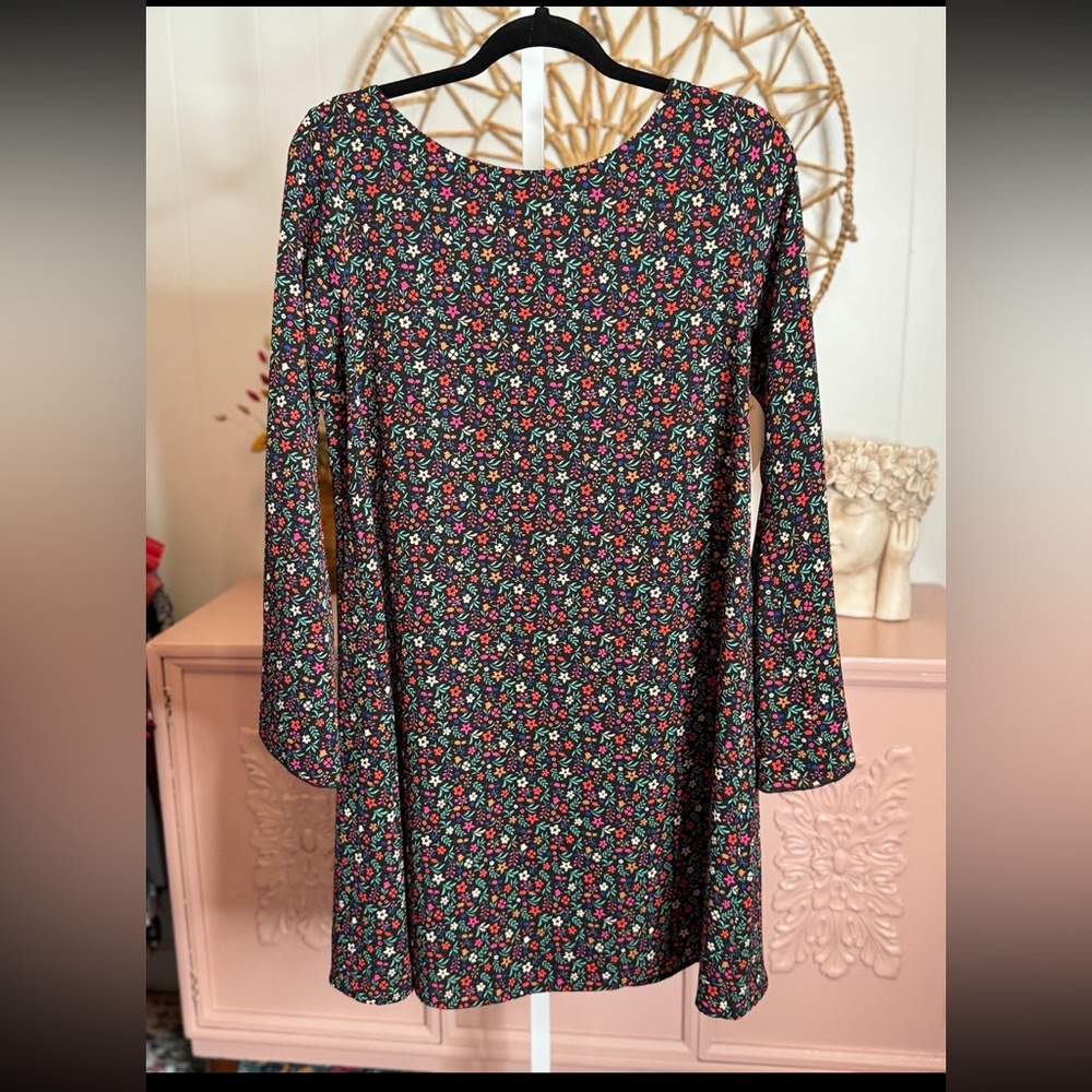 Women’s small Olive You Boutique Long bell Sleeve Dress size small